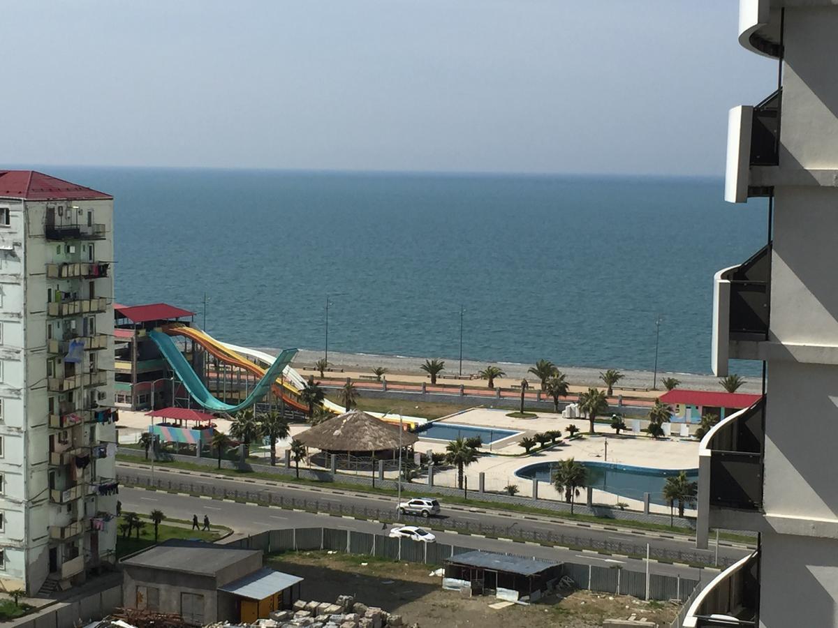 Orbi Plaza David Apt. Batumi Exterior photo